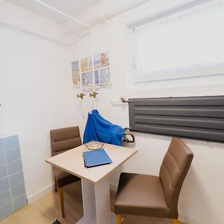 Schoene Aussicht Blau Apartment