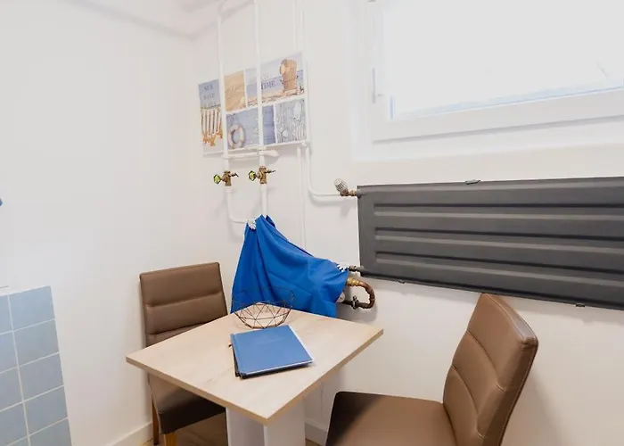 Schoene Aussicht Blau Apartment